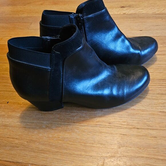Black leather booties W6.5 - Picture 4 of 4
